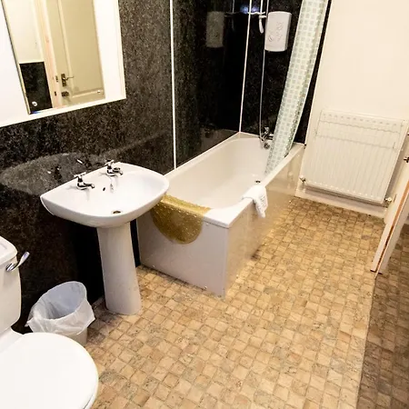 Hotel The Kings Arms 3*