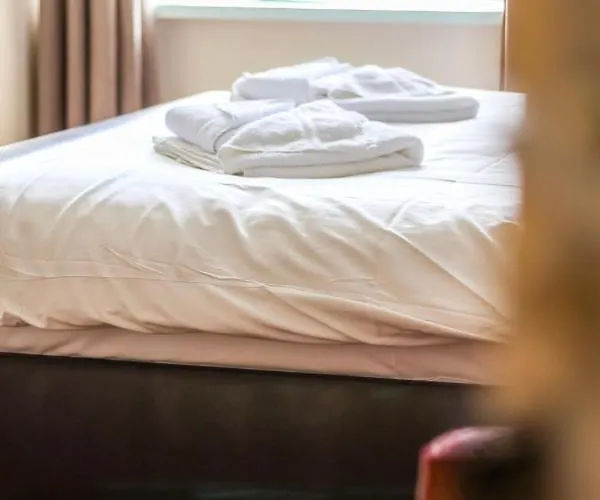 The Kings Arms Hotel