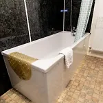 The Kings Arms Hotel 3*