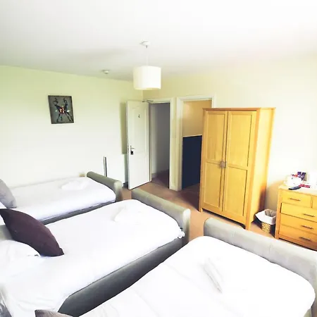 The Kings Arms 3*